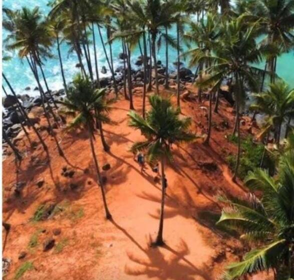 بنسيون Banana Palace Weligama