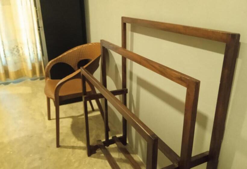 بنسيون Banana Palace Weligama