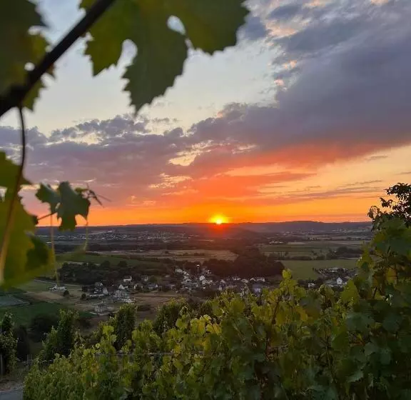 Majatalo Weingut U. Gästehaus Becker
