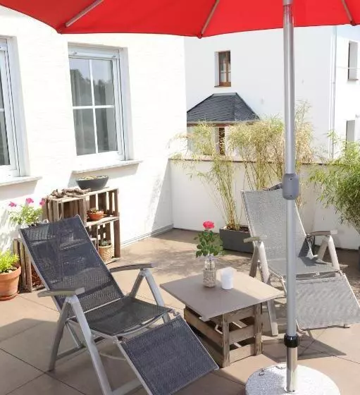 Majatalo Weingut U. Gästehaus Becker