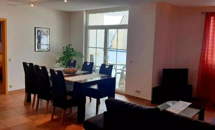 Majatalo Weingut U. Gästehaus Becker