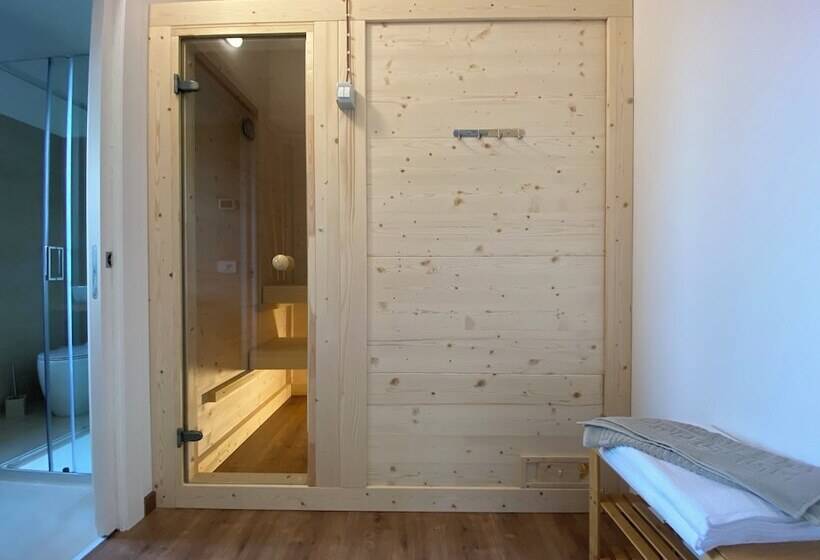 تختخواب و صبحانه Vera Park & Wellness