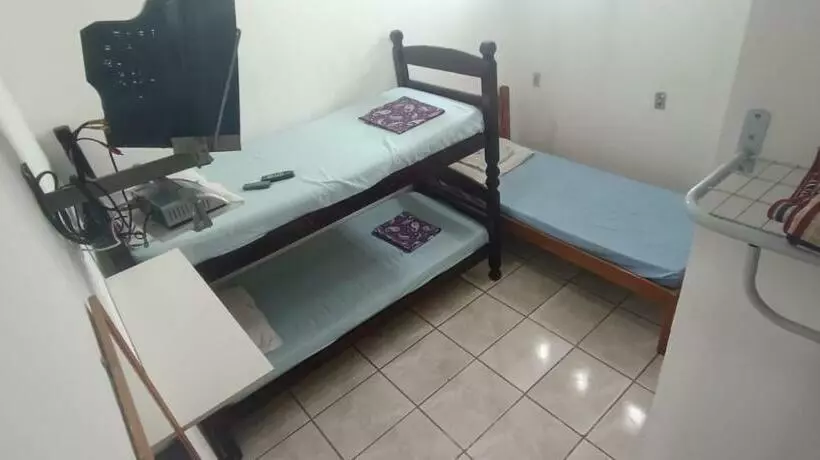 Caminho Das Praias Hostel