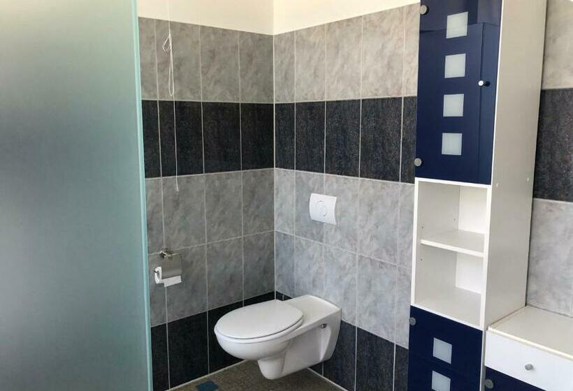 Hostel Wesendorf Residenz