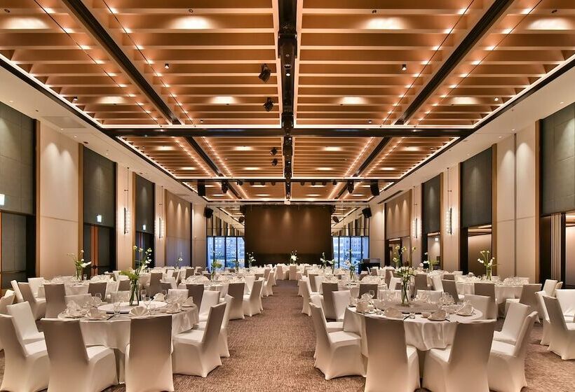 هتل Four Points By Sheraton Taipei Bali