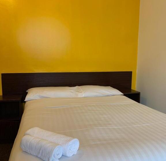 בית מלון כפרי Jini