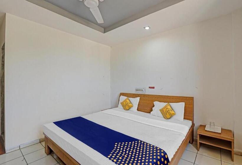 Hotell Oyo Flagship 80463  Mini Palace