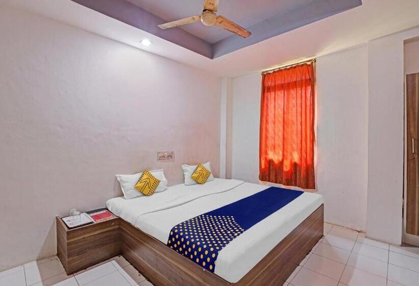 Hotell Oyo Flagship 80463  Mini Palace