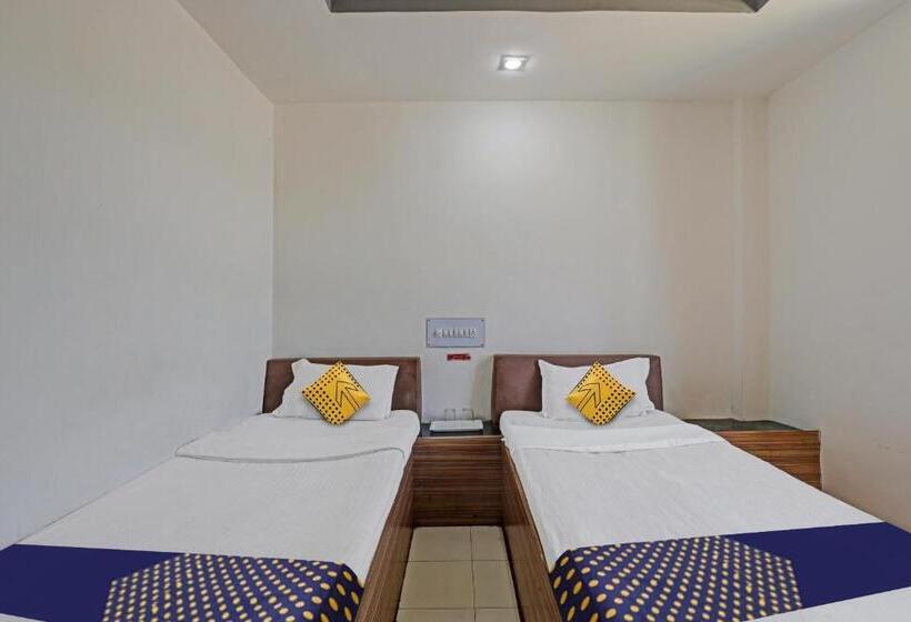 Hotell Oyo Flagship 80463  Mini Palace