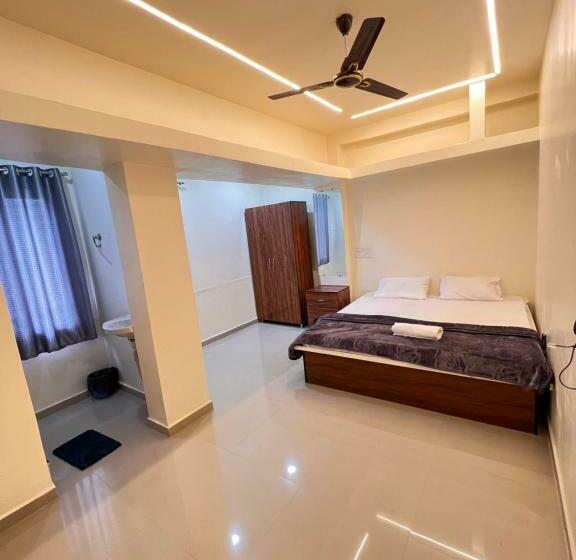 پانسیون Meet Inn