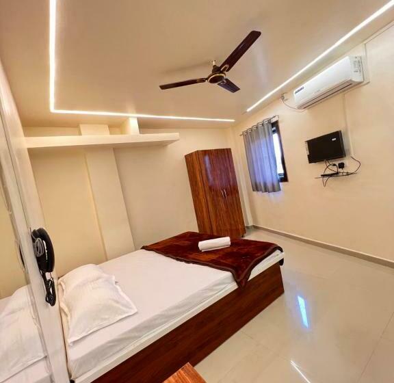 پانسیون Meet Inn