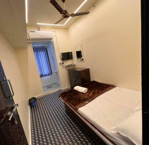 پانسیون Meet Inn