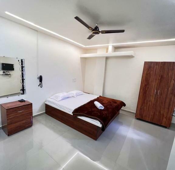 پانسیون Meet Inn