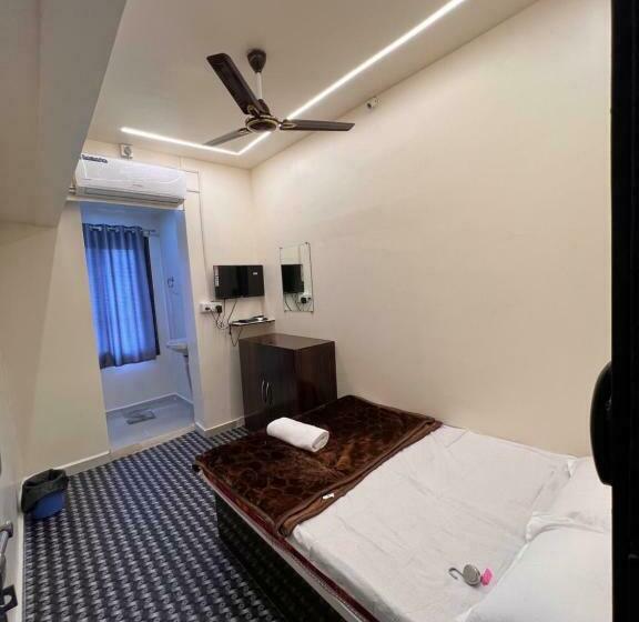 پانسیون Meet Inn