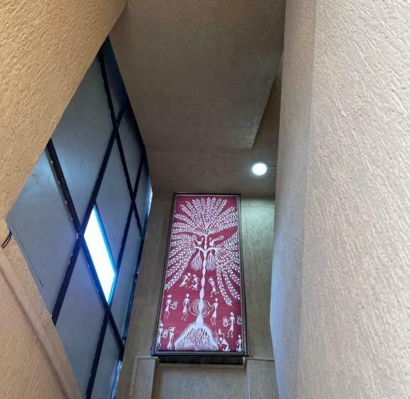 پانسیون Meet Inn