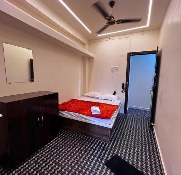 پانسیون Meet Inn