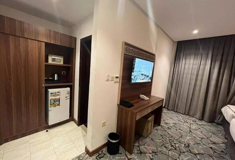 فندق بياك أوتيل الروضة