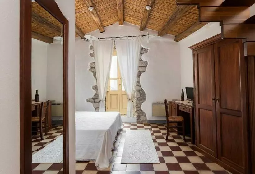 هاستل Locanda Di Corte