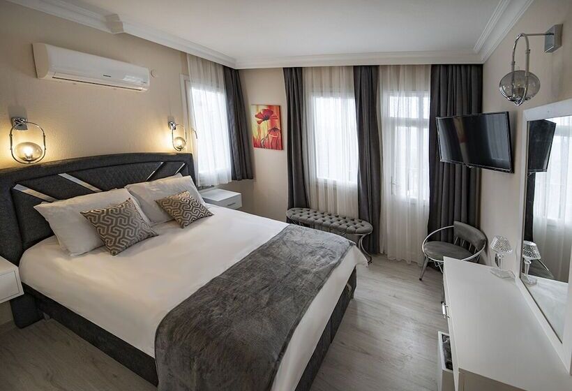 호텔 Carrington Suites