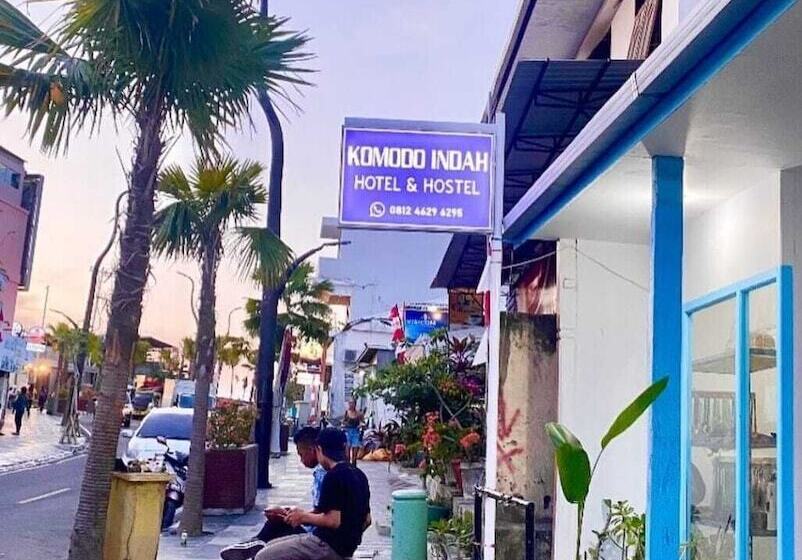 בית מלון כפרי Komodo Indah