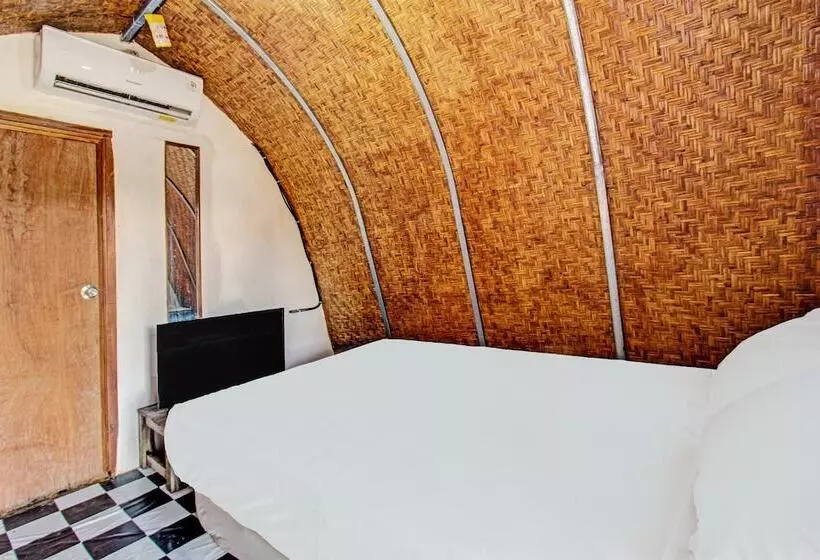 ホテル Oyo 92354 Samalas Syariah Homestay