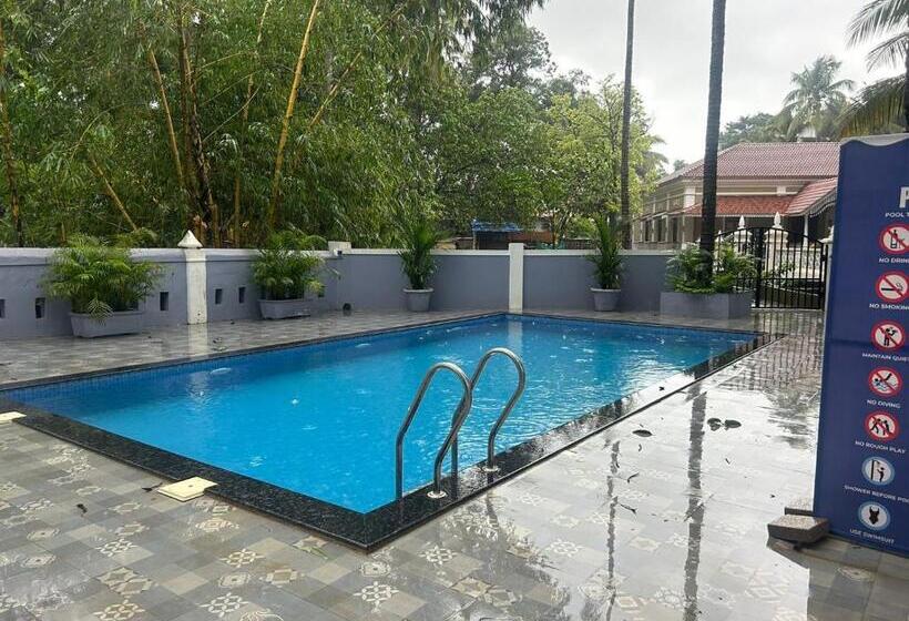 Serenova By Dia Hotels