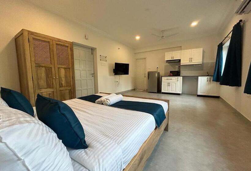 Serenova By Dia Hotels