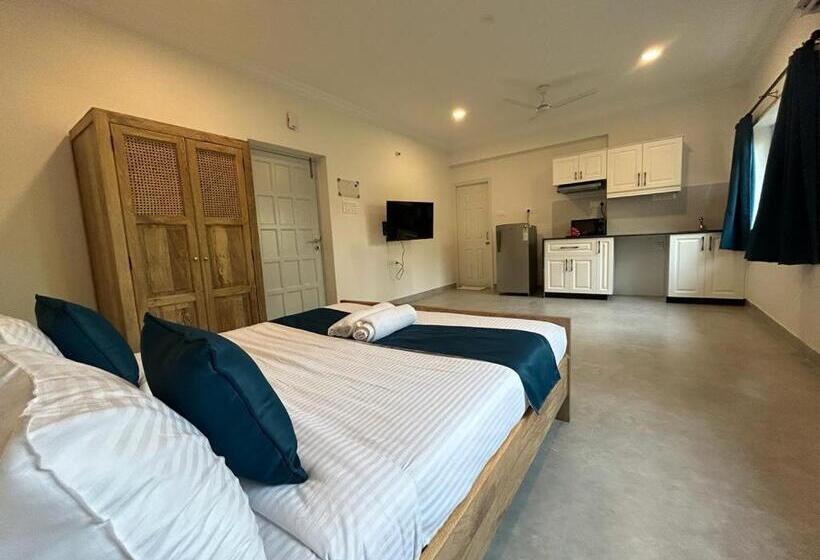 Serenova By Dia Hotels