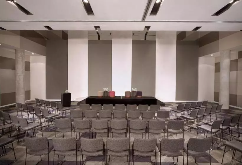 Artotel Thamrin Jakarta