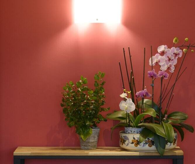 Brit Hotel Reims Croix Blandin