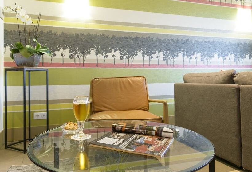 Brit Hotel Reims Croix Blandin