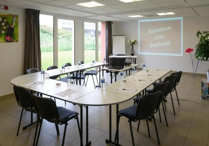 Brit Hotel Reims Croix Blandin