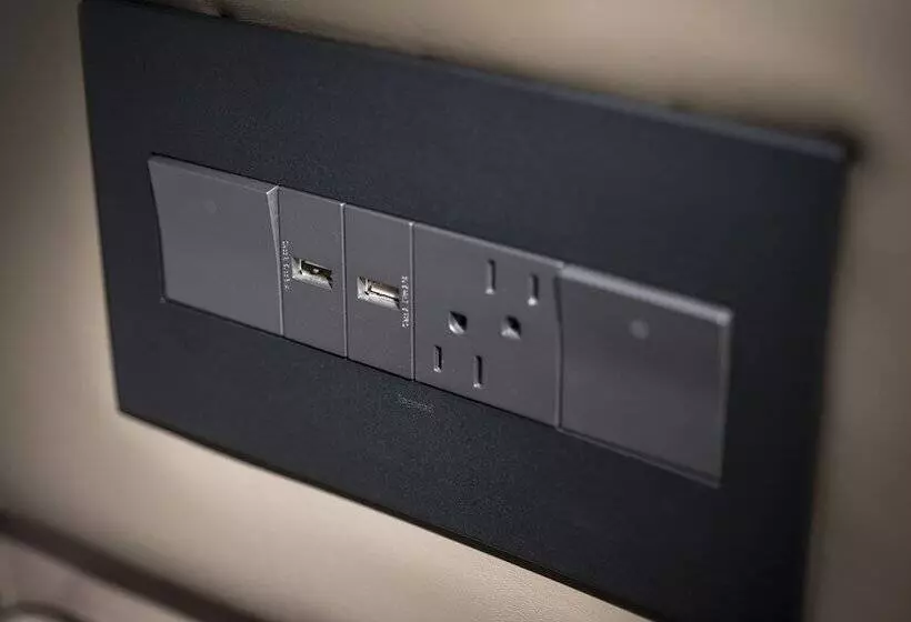 Ac Hotel By Marriott Boston North