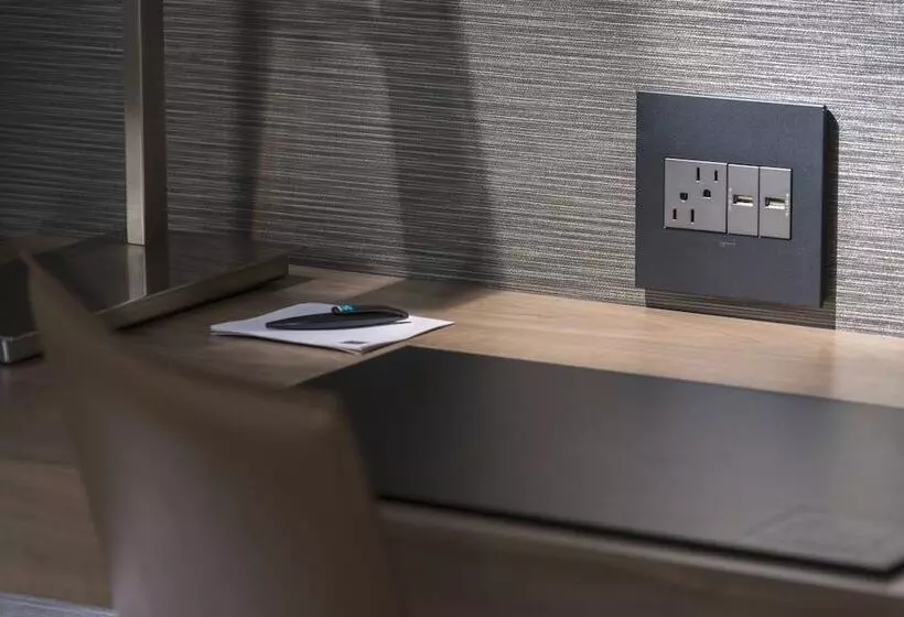 Ac Hotel By Marriott Boston North