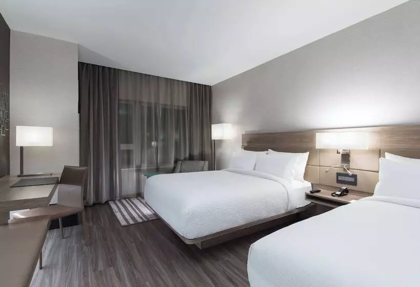 Ac Hotel By Marriott Boston North