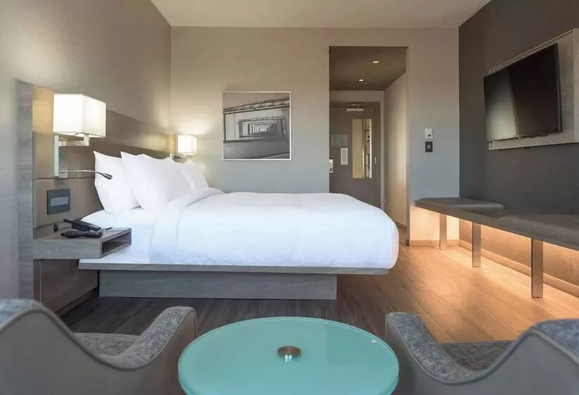 Ac Hotel By Marriott Boston North