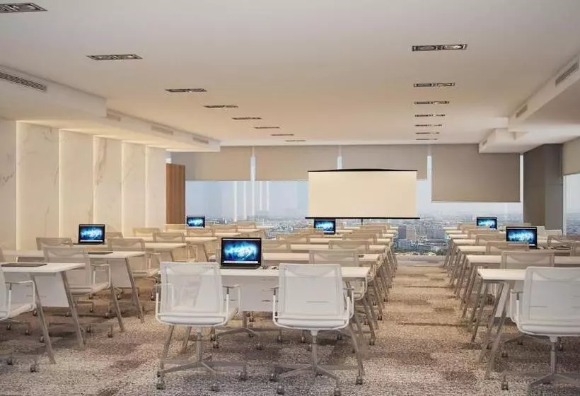 호텔 The Legend Residences Pattaya Accordance