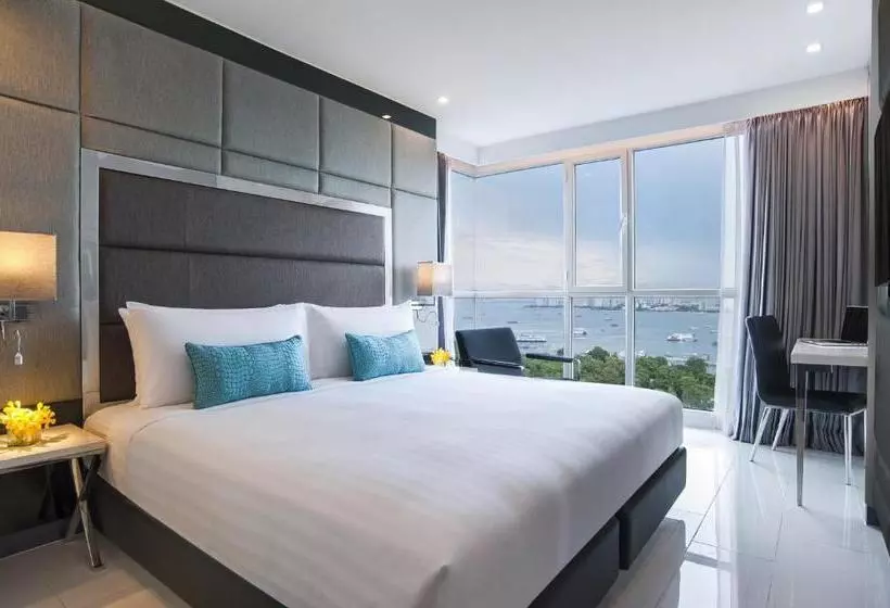 호텔 The Legend Residences Pattaya Accordance