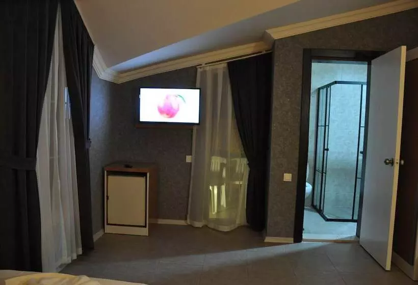 Otel Anita Kemer Noch