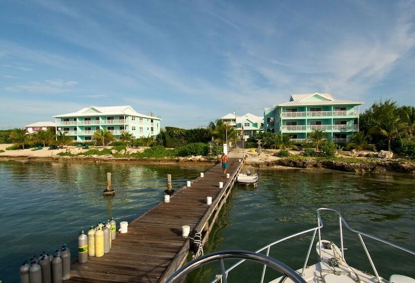 هتل Compass Point Dive Resort