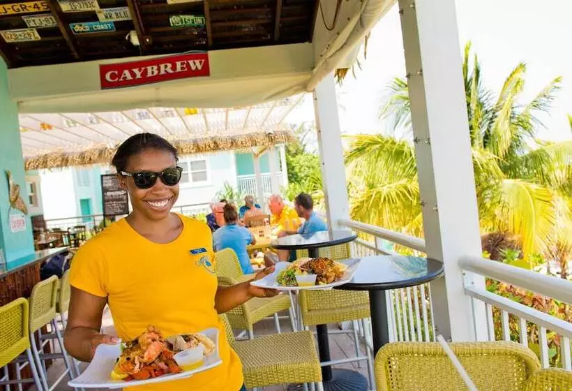 هتل Compass Point Dive Resort