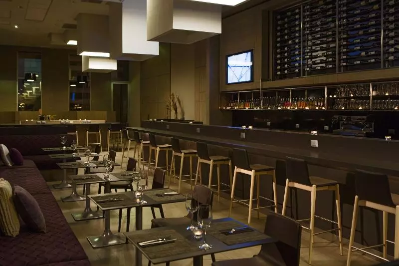 Hotelli Courtyard By Marriott Santiago Las Condes