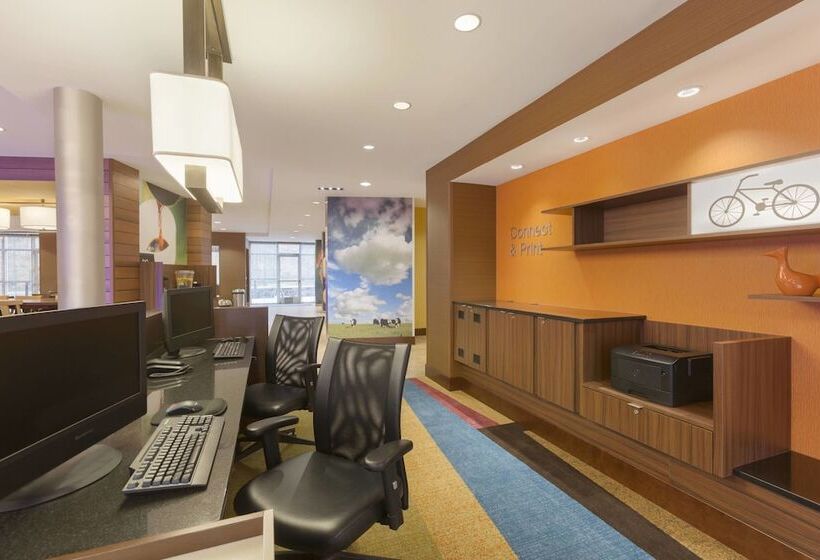 فندق Fairfield Inn & Suites By Marriott Pittsburgh Airport/robinson Township