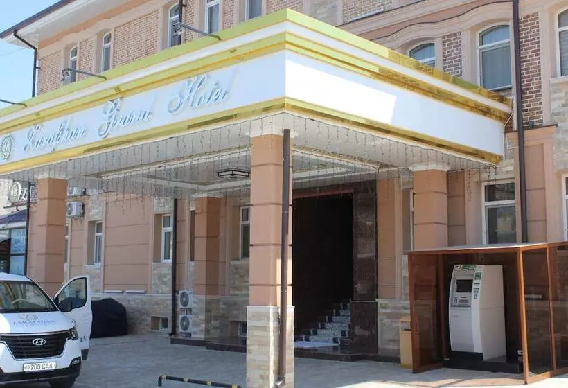 هتل Rest And More By Dedeman