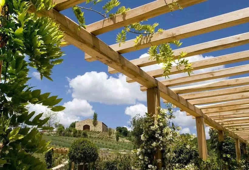 ホテル Le Masserie Del Falco