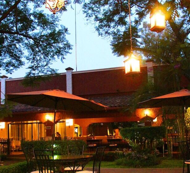 هتل Meson Del Valle