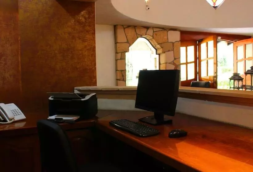 ホテル Meson Del Valle