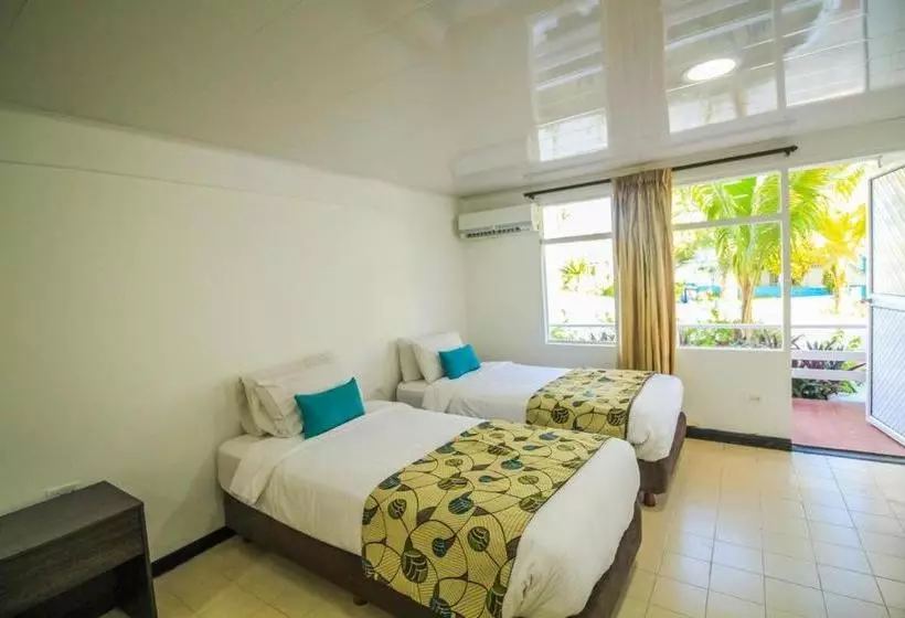 هتل On Vacation Sea Horse