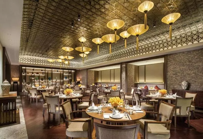 בית מלון כפרי Pullman Resort Xishuangbanna