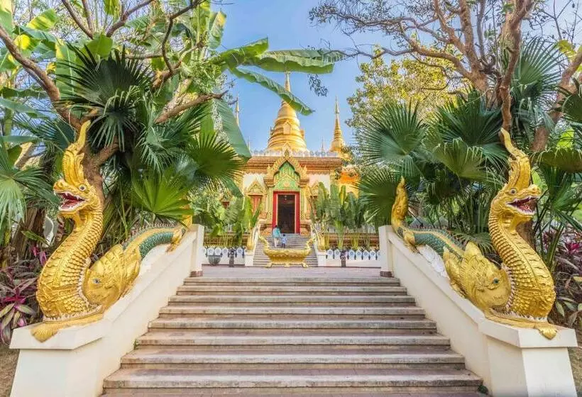 בית מלון כפרי Pullman Resort Xishuangbanna